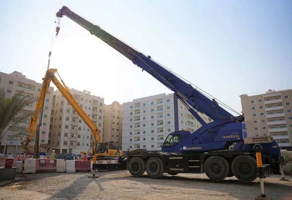Rent 60-Ton Mobile Cranes| Al Marwan