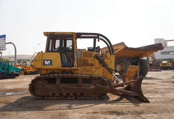 Used Cat D7G Series 2 Bulldozer 2011 | Al Marwan