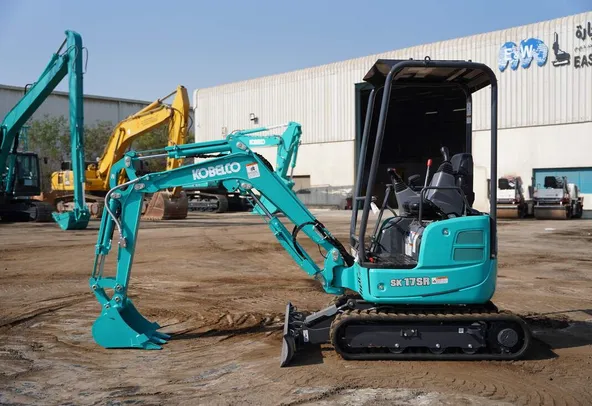 New Kobelco SK17SR Mini Excavator | Al Marwan