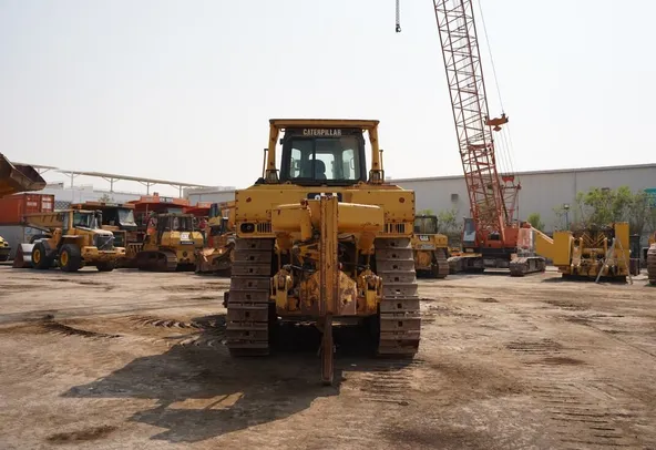 Used Caterpillar D8R Dozer 2007 | Al Marwan