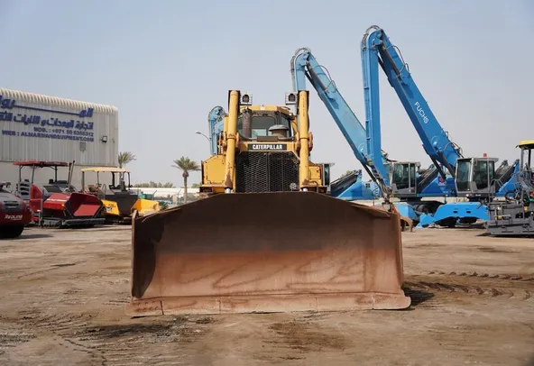 Used Caterpillar D8R Dozer 2007 | Al Marwan