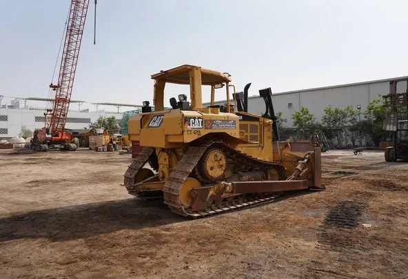Used Caterpillar D6R Bulldozer 2011 | Al Marwan