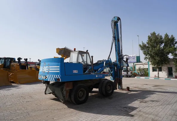 1977 O&K MH6 Bagger with ABI Piling Rig