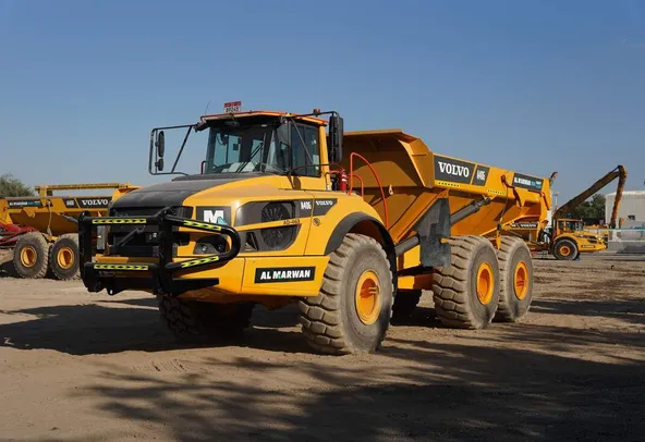 2022 Dumper Truck for Sale Heavy-Duty Hauling Al Marwan