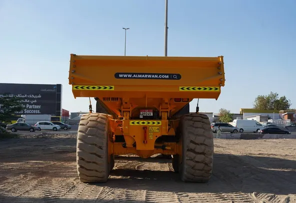 2022 Dumper Truck for Sale Heavy-Duty Hauling Al Marwan