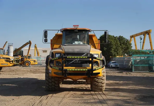 2022 Dumper Truck for Sale Heavy-Duty Hauling Al Marwan