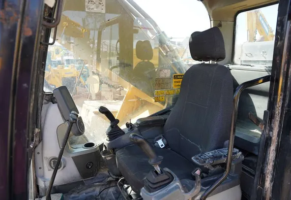 Used Cat 345D Track Excavator 2011 for Sale | Al Marwan