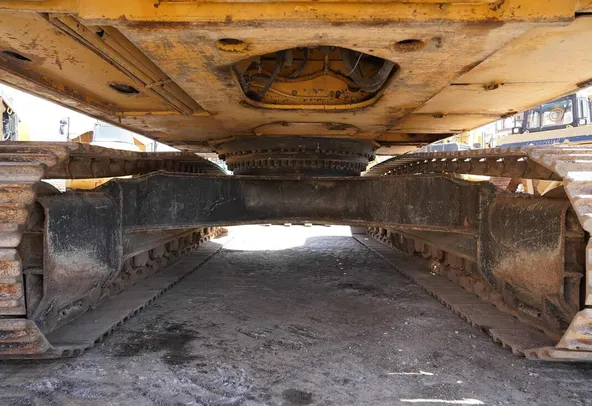 Cat 345BL Track Excavator 2005 for Sale | Al Marwan