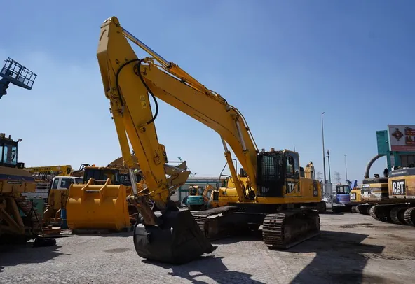 Used 2019 Komatsu PC400-8 Excavator | Al Marwan