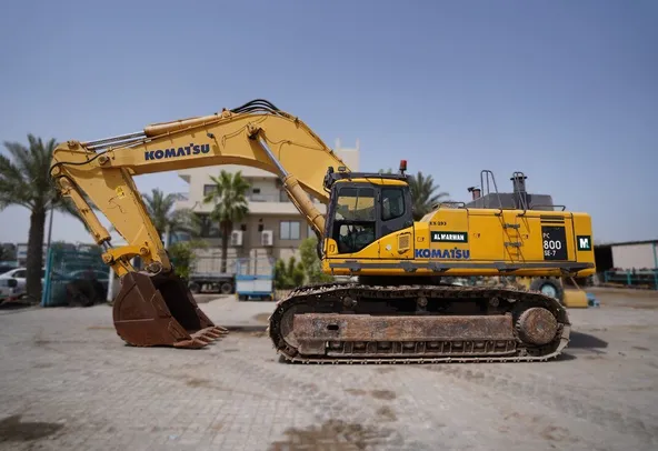 Used Komatsu PC800-7 Crawler Excavator 2009 | Al Marwan