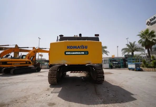 Used Komatsu PC800-7 Crawler Excavator 2009 | Al Marwan