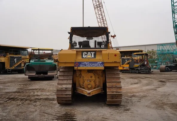 Used Caterpillar D6R 18-Ton Bulldozer 2011 | Al Marwan