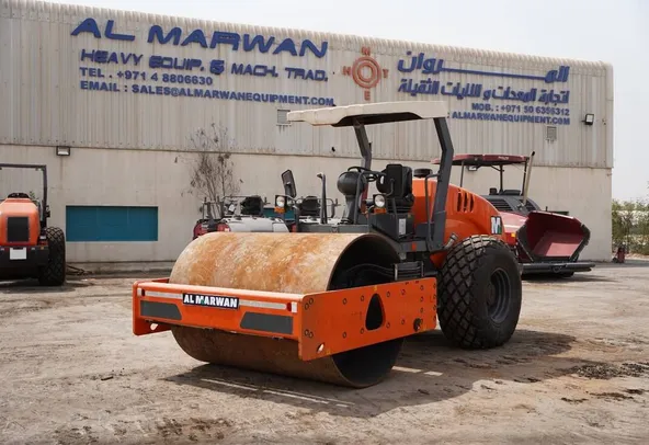 Hamm 311D Soil Drum Compactor 2020 front-right | Al Marwan