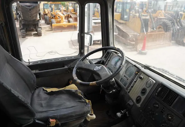 Used MAN 33.373DFC Water Truck-Efficient Water Distribution-Interior-View