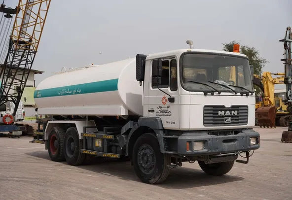 2004 MAN 33.373DFC 6x4 Water Truck | Heavy-Duty Tanker