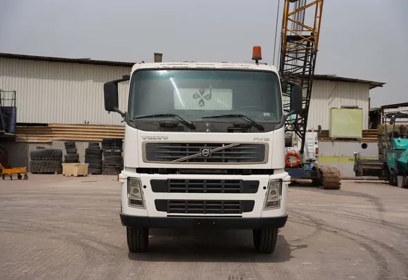 Volvo FM12 Cargo Truck 6x4 - Superior Traction-Spacious Bed-Front-Image