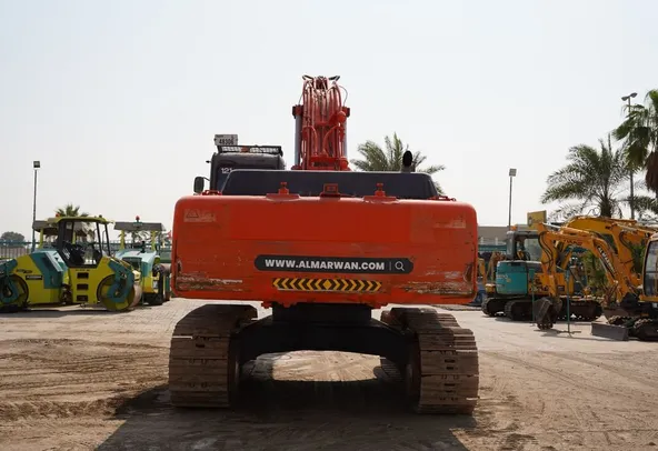 2005 Hitachi ZX350K Track Excavator EX-0303 | Al Marwan