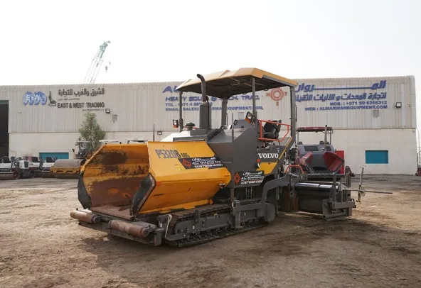 Track Asphalt Paver Volvo P5320B ABG 2021-front-right| Al Marwan