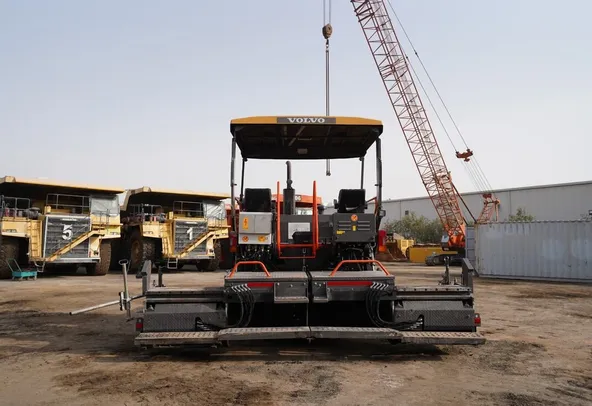 Track Asphalt Paver Volvo P5320B ABG 2021-rear| Al Marwan