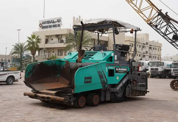 Durable 2005 Vögele 1803-1 Super Wheeled Paver for Sale-front-left-image