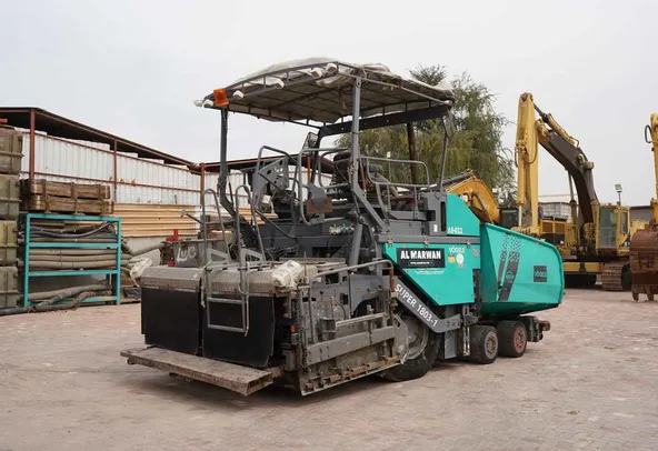 Durable 2005 Vögele 1803-1 Super Wheeled Paver for Sale-rear-right-image