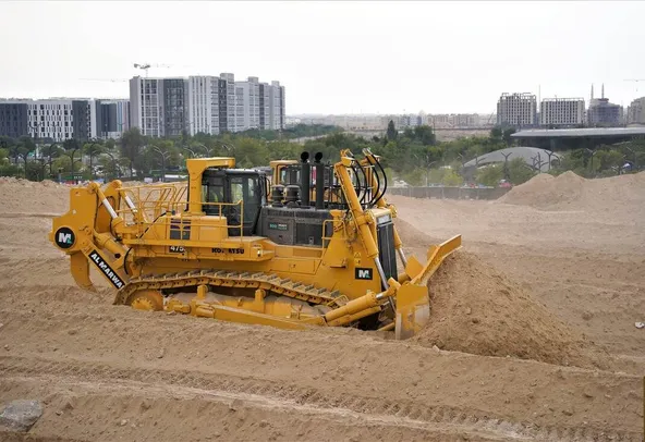 Rent Large 108-Ton Bulldozers | Al Marwan