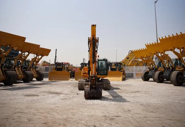 JCB JS220SC 22-Ton Crawler Excavator 2008 | Al Marwan