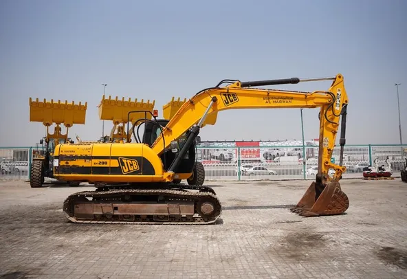 JCB JS220SC 22-Ton Crawler Excavator 2008 | Al Marwan