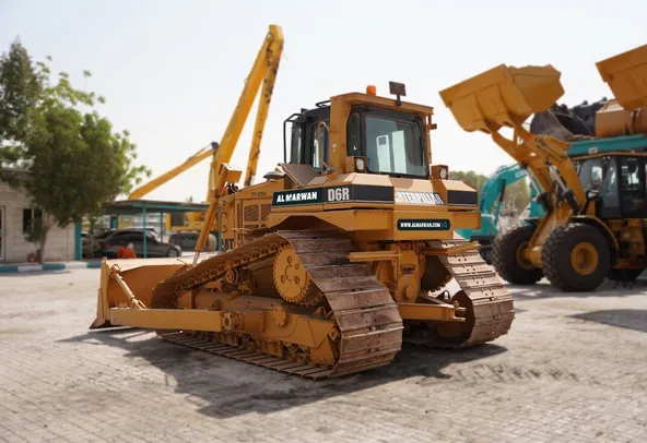 Cat D6R 18-Ton Crawler Dozer 2012 | Al Marwan
