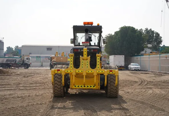 Buy this 2020 Komatsu GD755-5R Motor Grader | Al Marwan