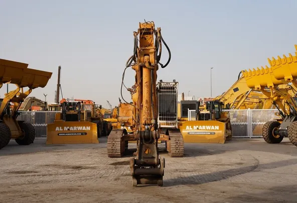 Used Liebherr R954 Crawler Excavator 1997 | Al Marwan