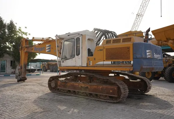 Used Liebherr R954 Crawler Excavator 1997 | Al Marwan