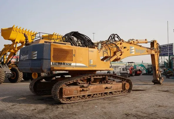 Used Liebherr R954 Crawler Excavator 1997 | Al Marwan