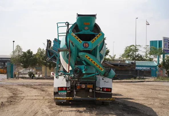 Volvo FM9 Concrete Mixer Truck 2004 | Al Marwan