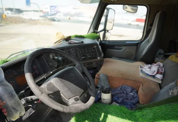 Volvo FM9 Concrete Mixer Truck 2004 | Al Marwan