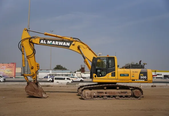Used Komatsu PC300-8M0 Track Excavator 2018 | Al Marwan