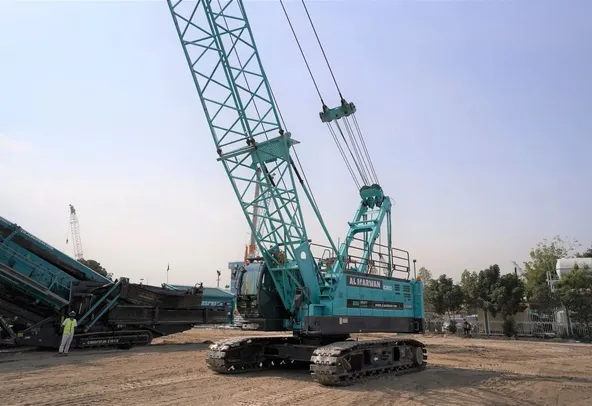 60-ton Crawler Cranes For Rent | Al Marwan