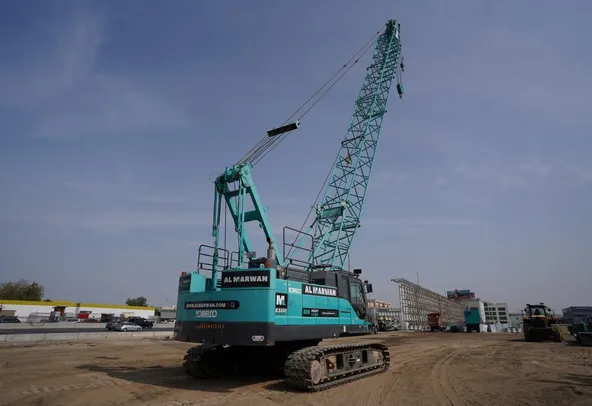 60-ton Crawler Cranes For Rent | Al Marwan