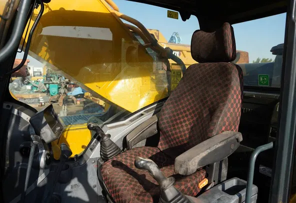 Hyundai 480LC-9S Track Excavator EX-0734 | Al Marwan