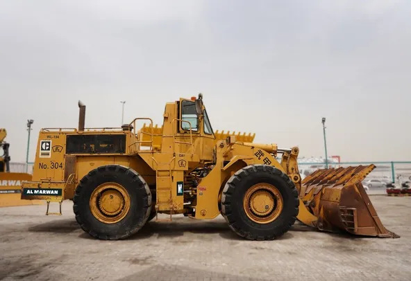 1988 Cat 988B Wheel Loader right side view- Al Marwan Machinery