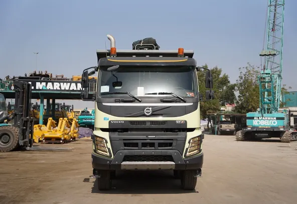 Buy this 2020 Volvo FMX 460 8x4 Tipper Truck | Al Marwan