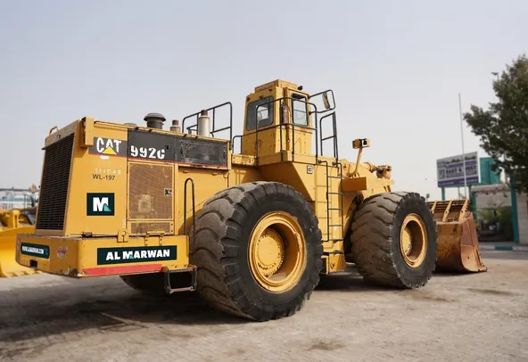 1988 Cat 992C Large Wheel Loader rear right view