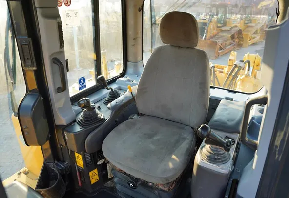 2015 Komatsu D155A-6 Dozer TT-0084 | Al Marwan