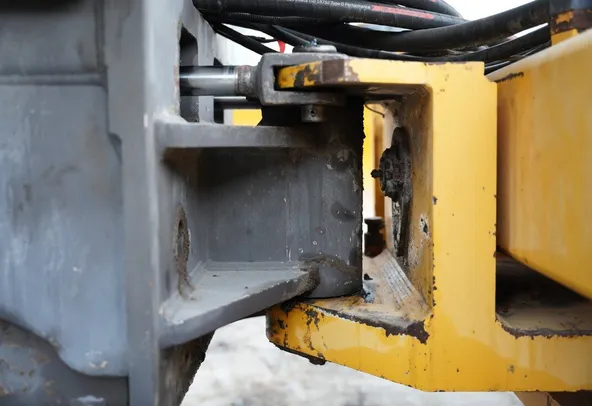 Volvo SD130D Single-Drum Roller 2010 | Al Marwan