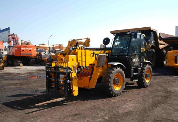 2022 JCB 540-170 Telescopic Handler Front Left Side Image 