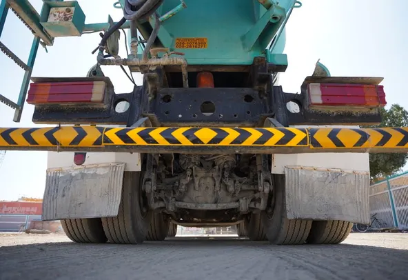 2005 Used MAN TGA 41.360 8X4 Concrete Mixer Truck Cement Mixing