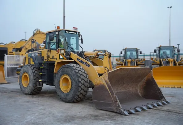 2019 Komatsu WA470-5 Wheel Loader front right view - Al Marwan Heavy Machinery