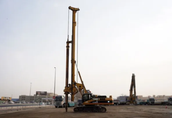 2007 Used Cat 330D Tracked Drilling Rig