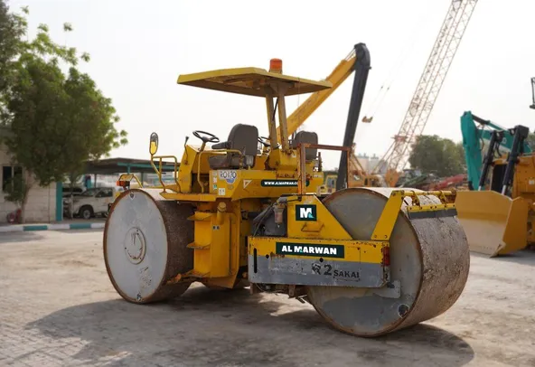 Used Sakai R2S Steel Drum Roller 1992 | Al Marwan
