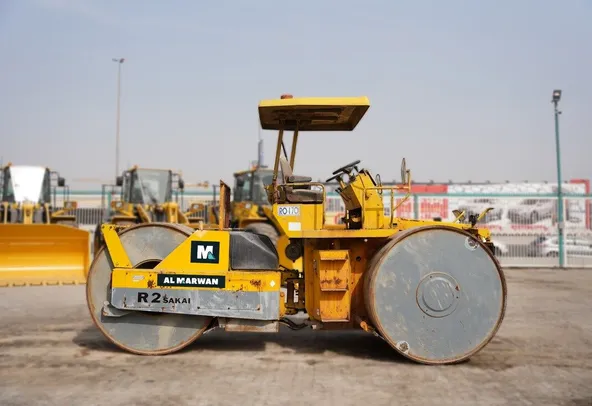 Used Sakai R2S Steel Drum Roller 1992 | Al Marwan